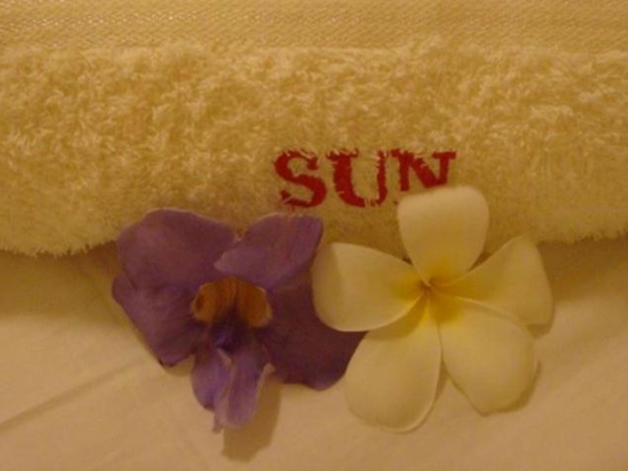 Sun Villa Beachfront Resort & Spa Balabag  Eksteriør billede